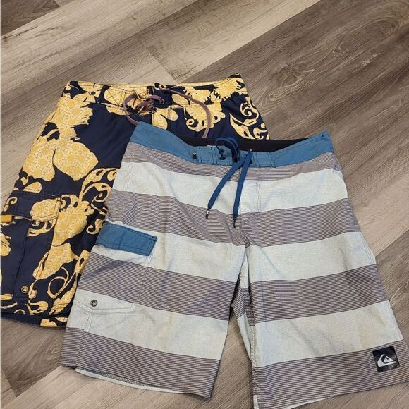 Bundle of 2 men's swim shorts - Picture 2 of 6